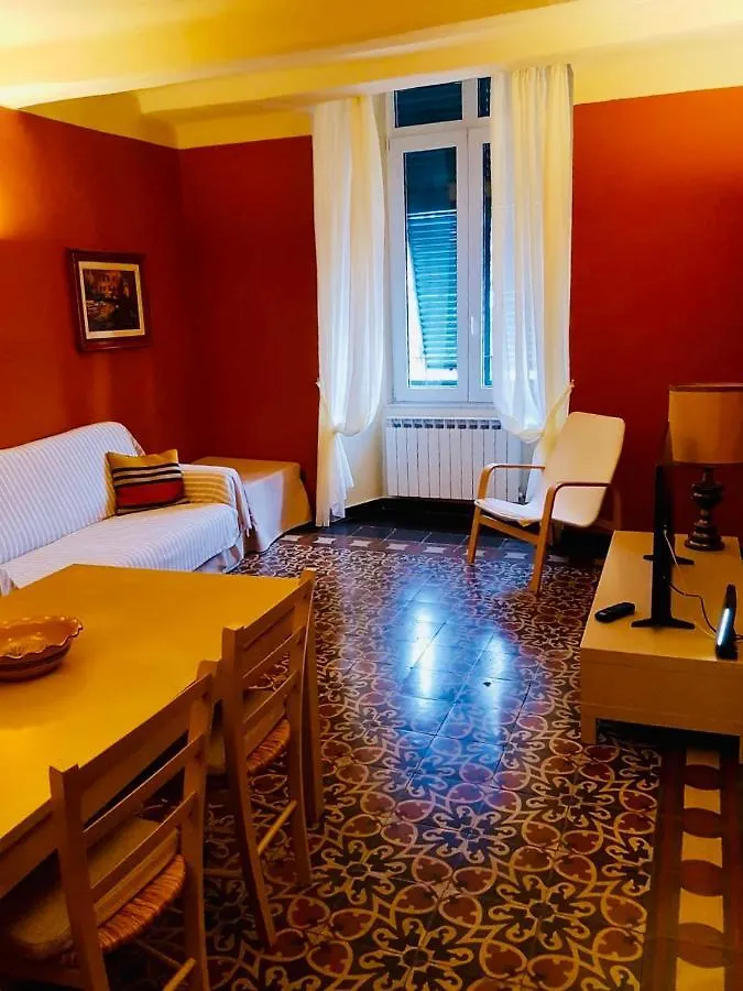 La Casa Di Nonno Gino Apartment Levanto